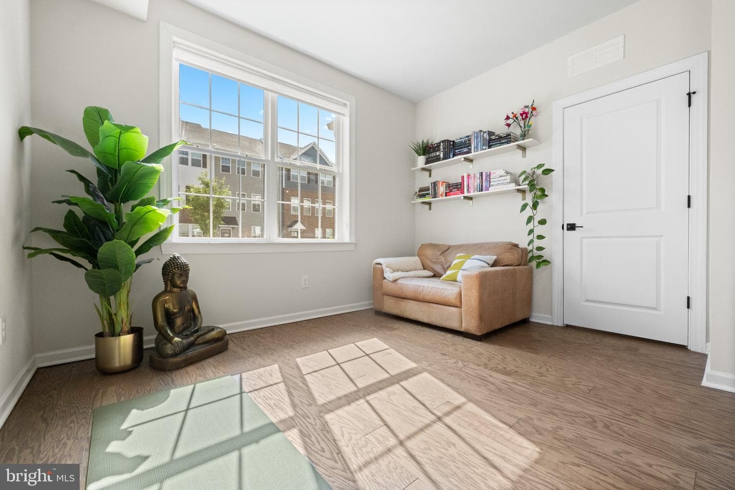 715 Ore Street photo 7