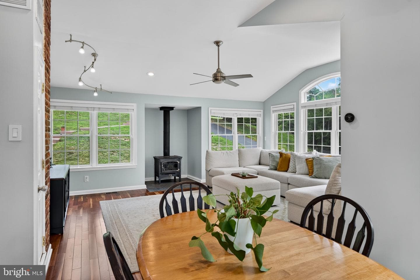 1518 Woodland Road photo 22