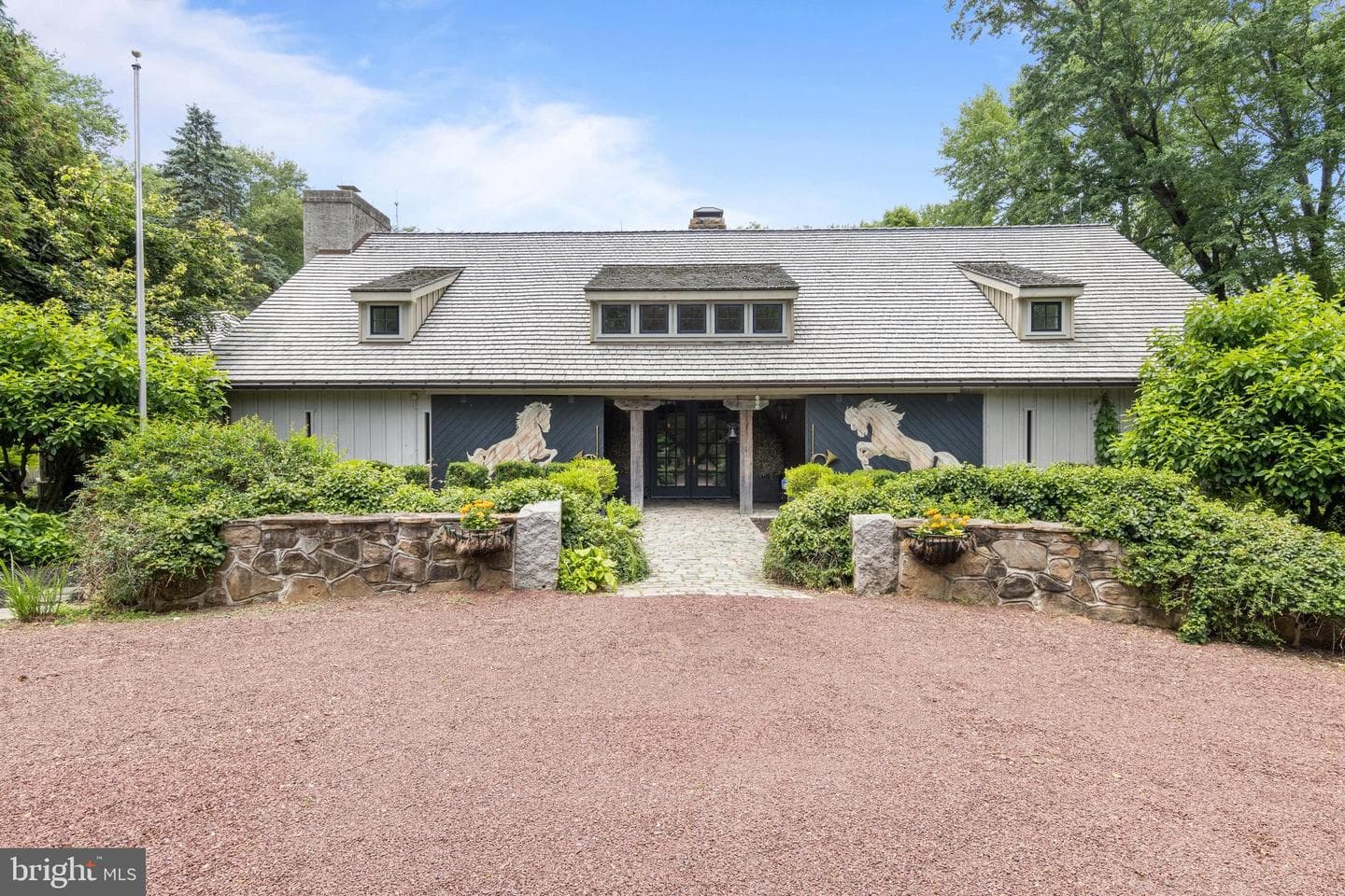 120 Davis Road, Malvern