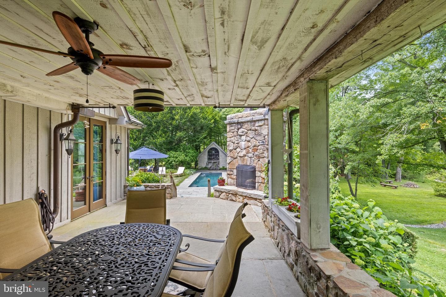 120 Davis Road photo 49