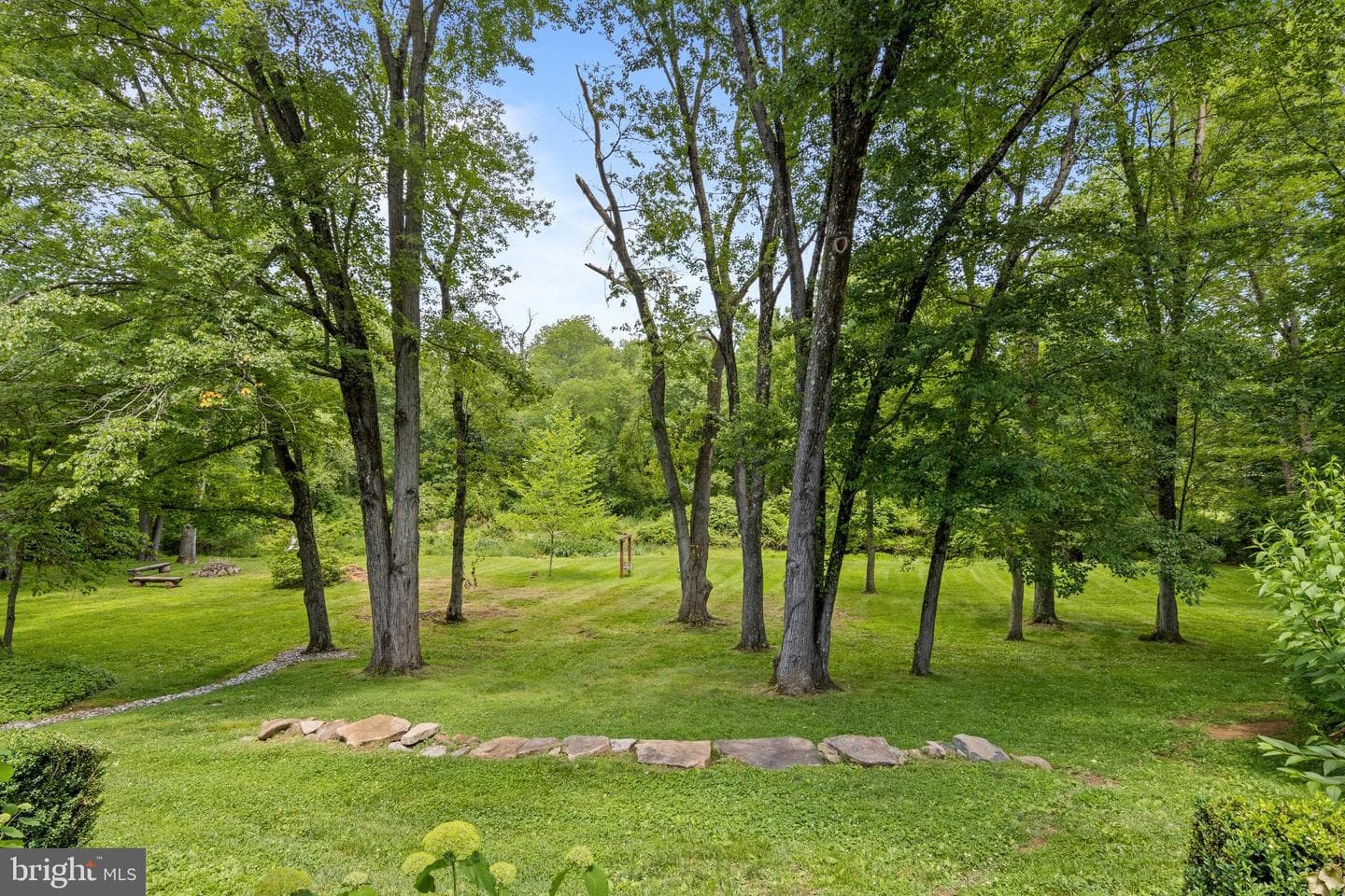 120 Davis Road photo 50