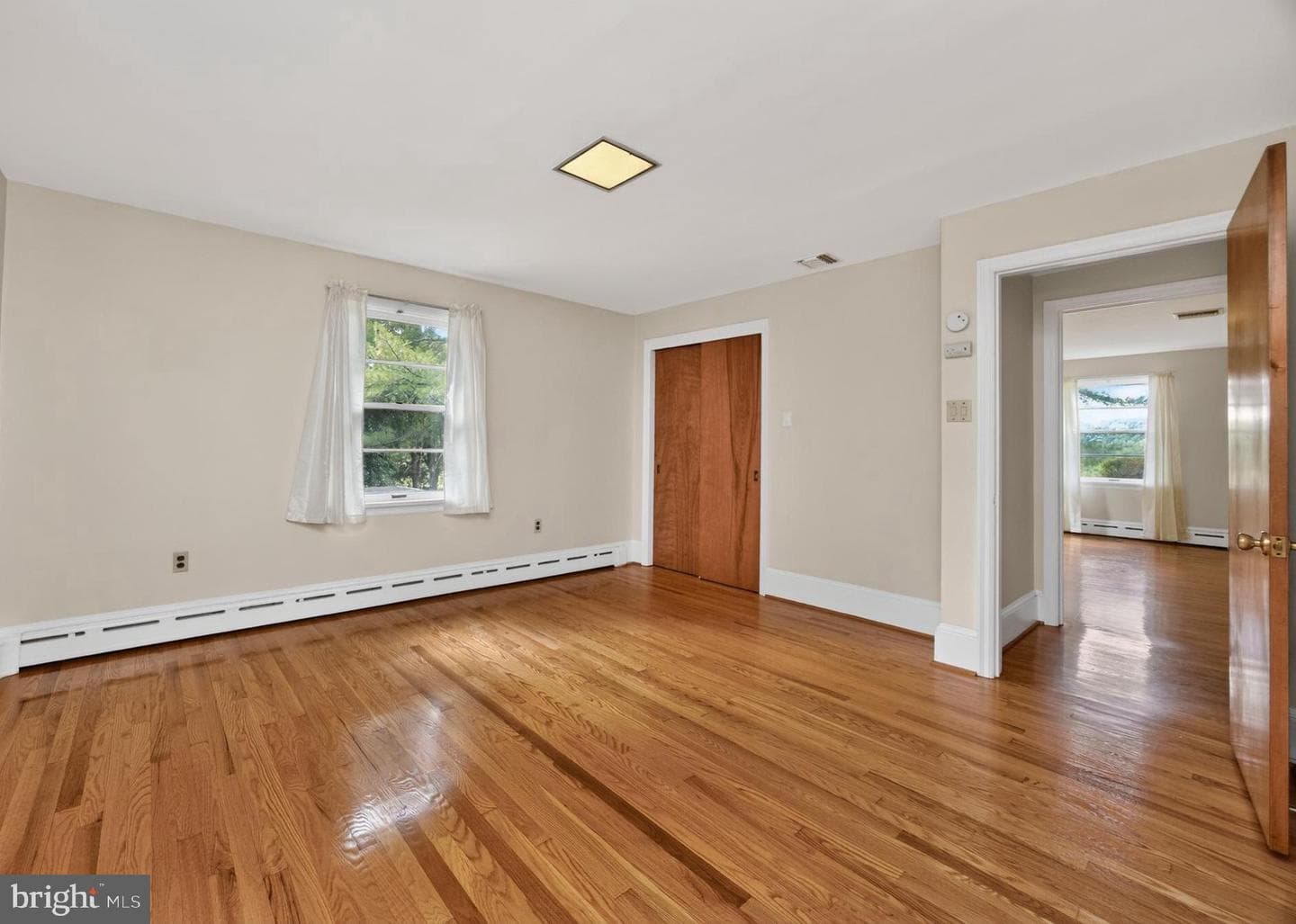 555 Country Club Road photo 25