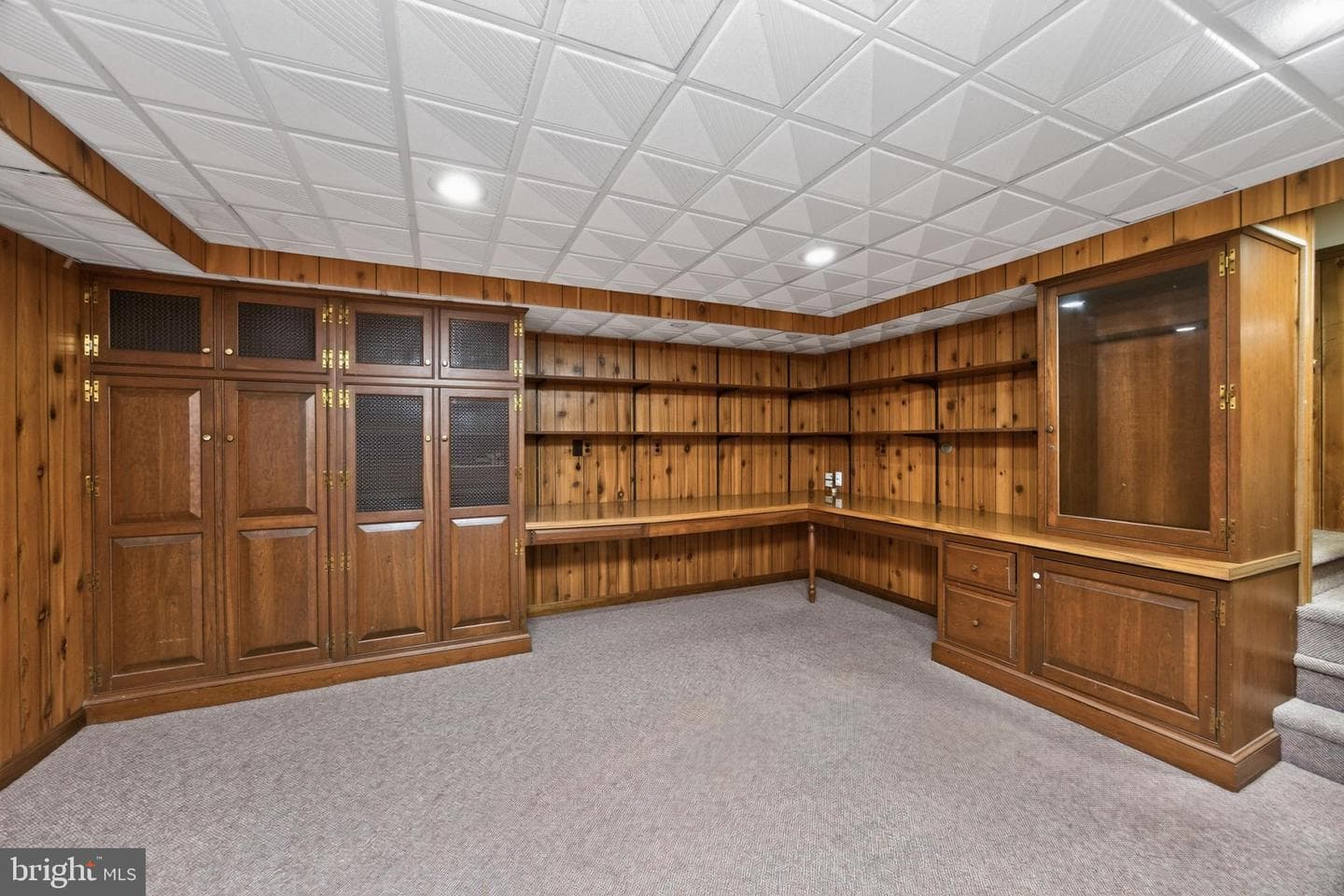 555 Country Club Road photo 31