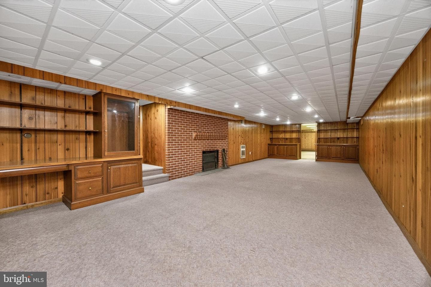 555 Country Club Road photo 34