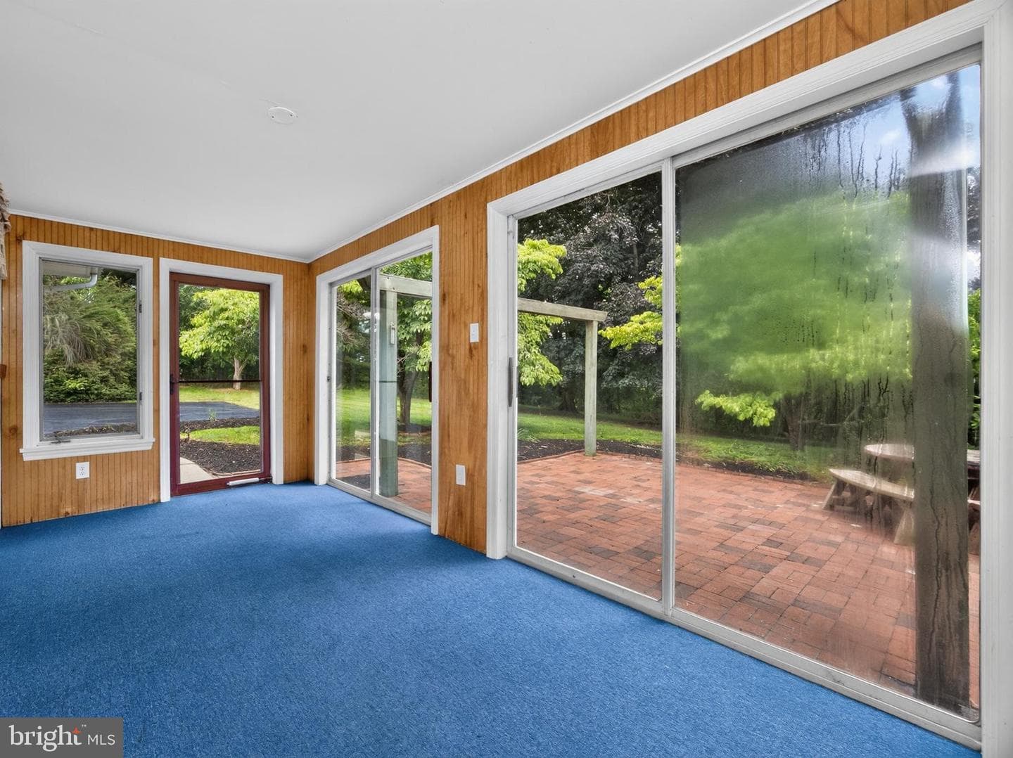 555 Country Club Road photo 36