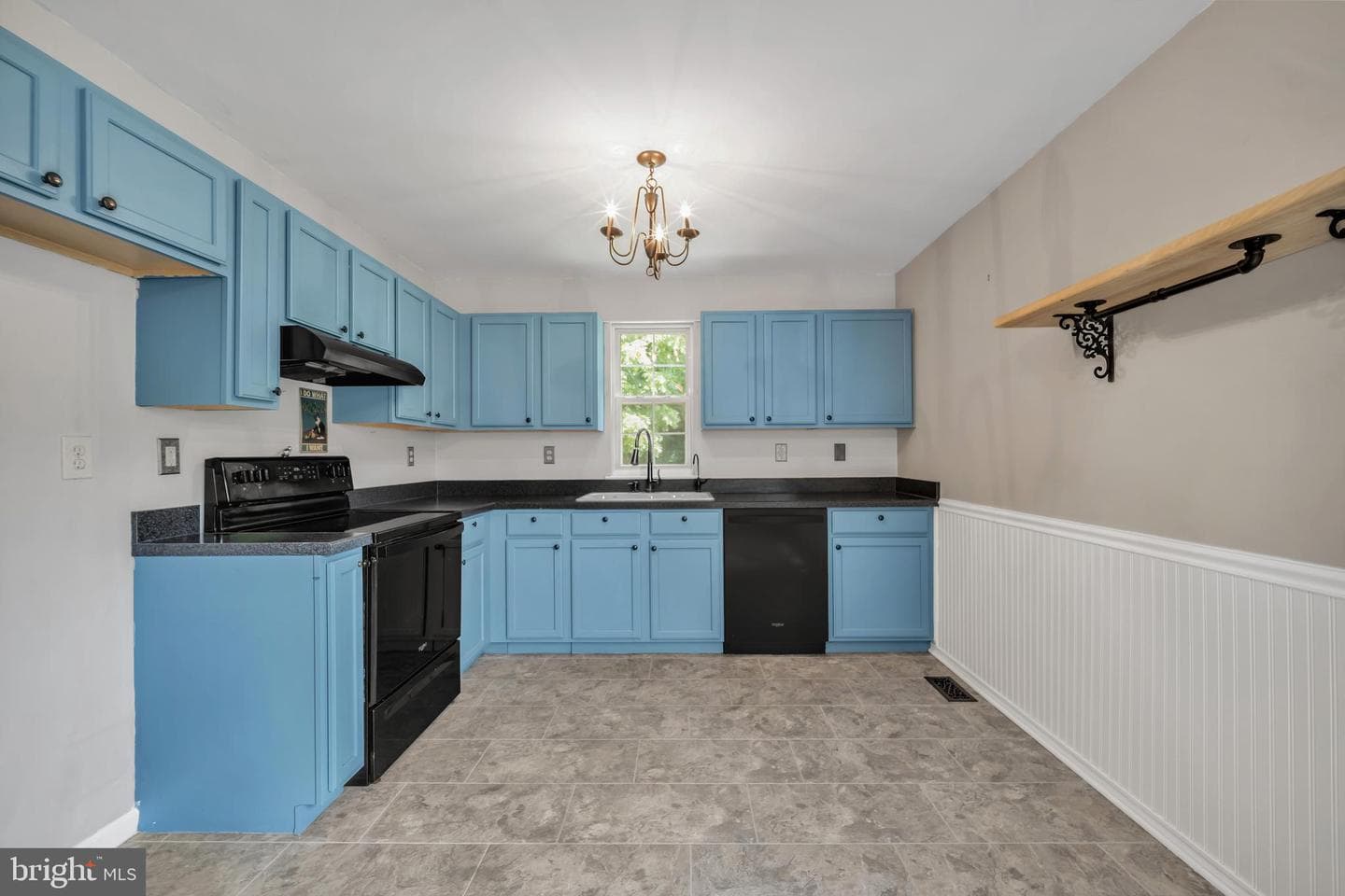 63 Pinckney Drive photo 8