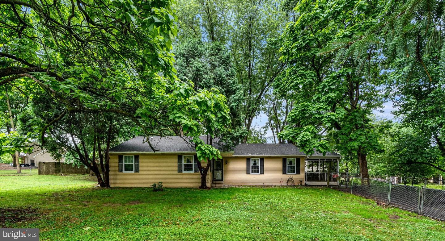 102 Westview Drive, Lincoln University