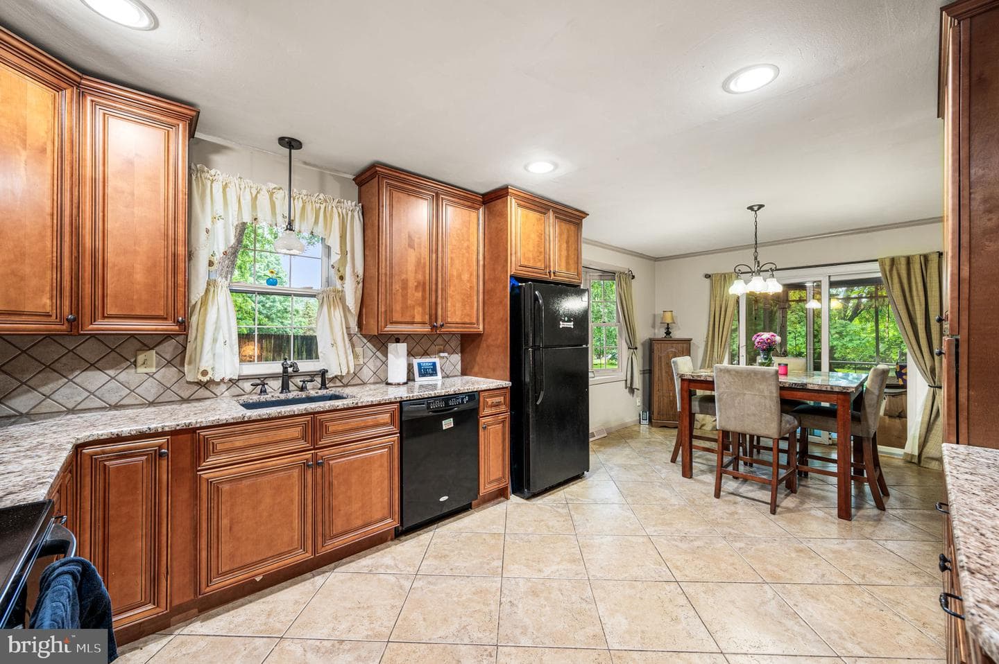 102 Westview Drive photo 20