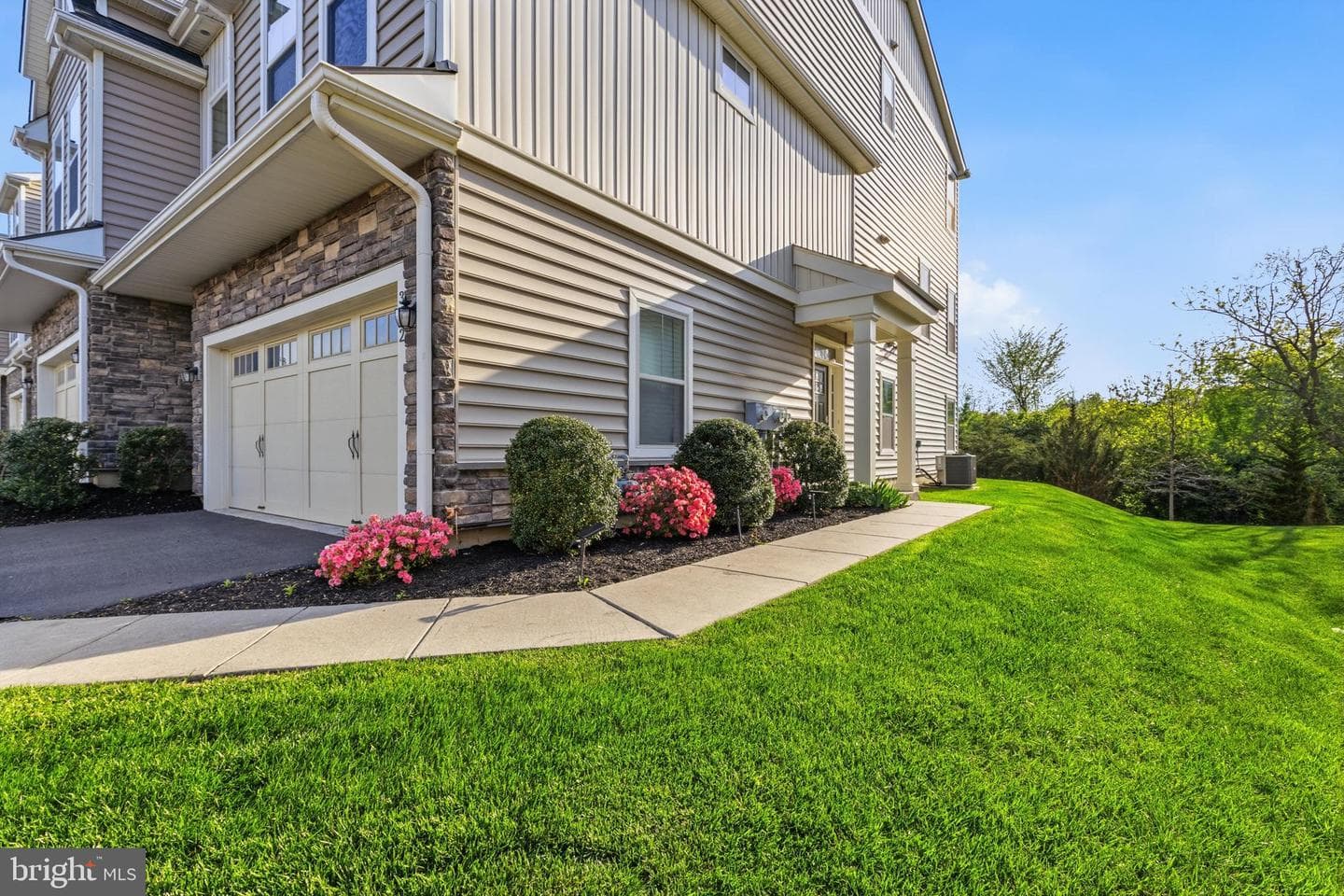 332 Redbud Ln, Kennett Square