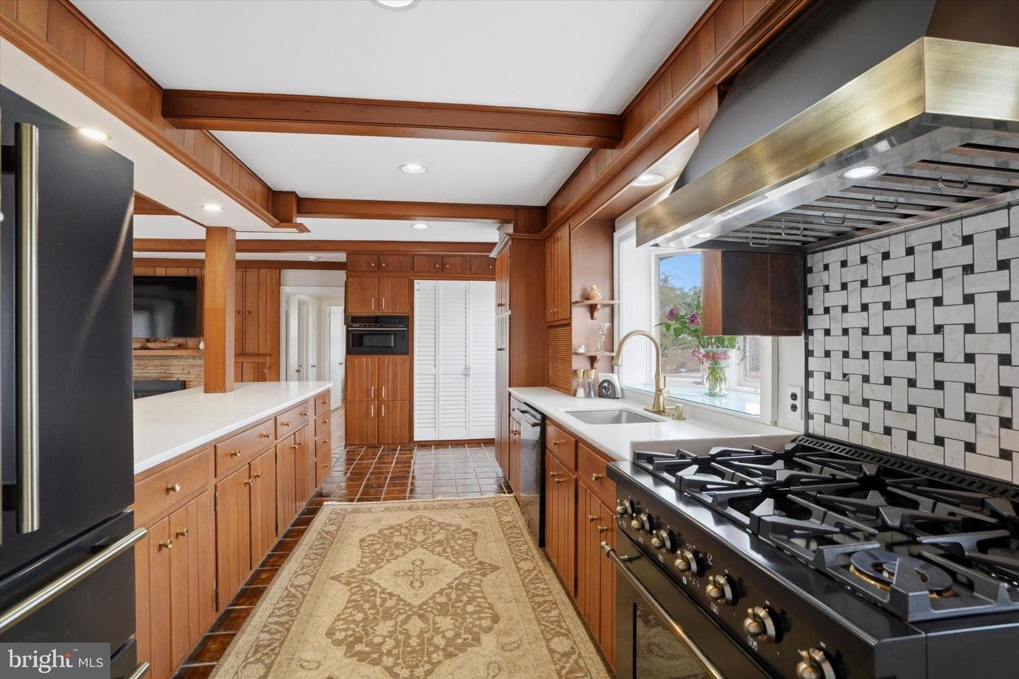 875 Locust Grove Road photo 16
