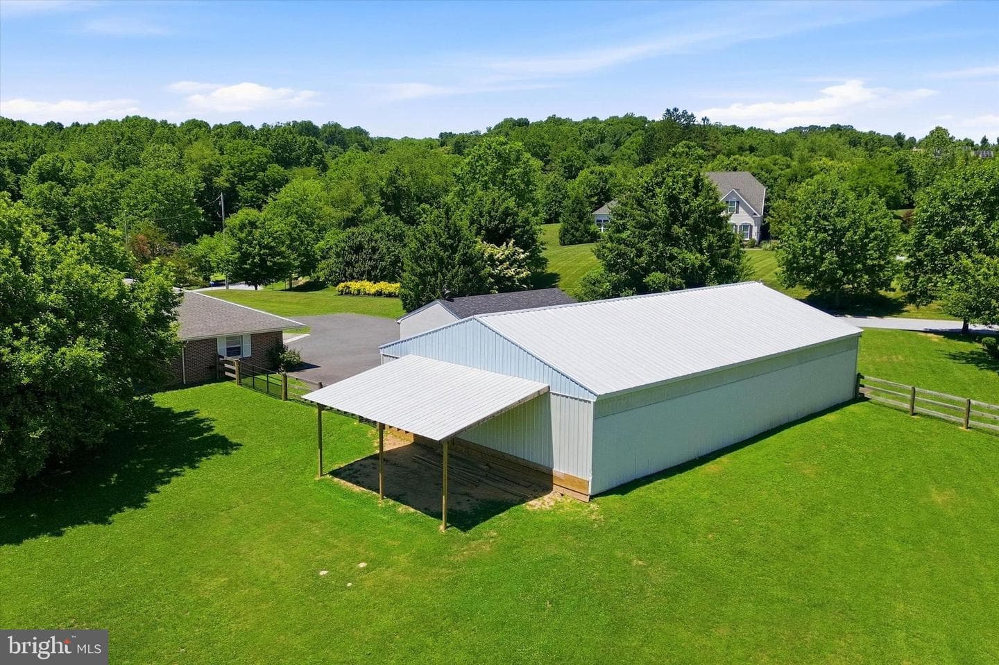 875 Locust Grove Road photo 36