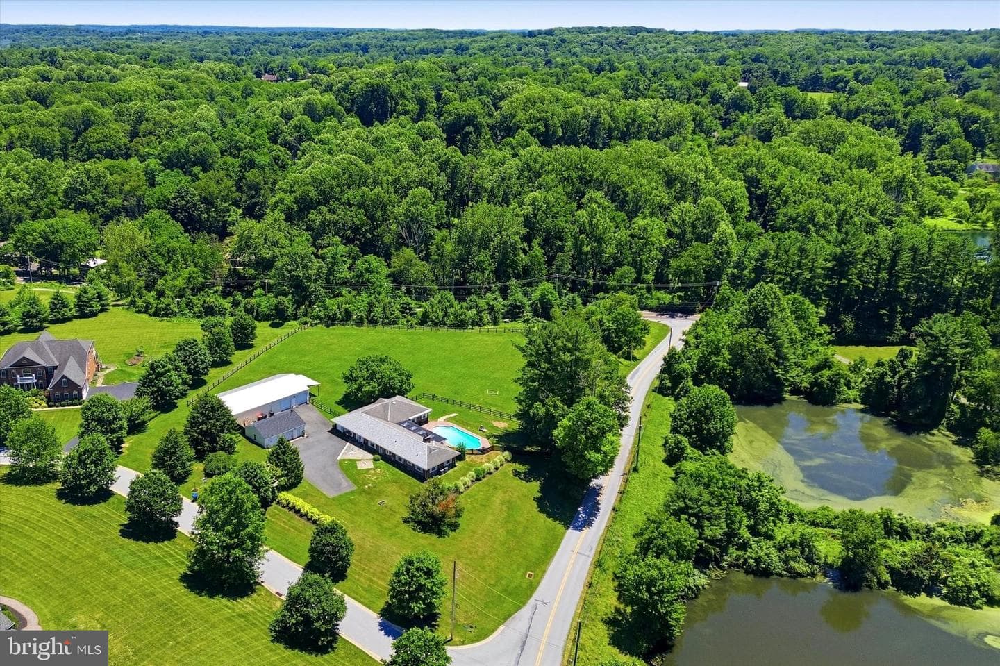 875 Locust Grove Road photo 38