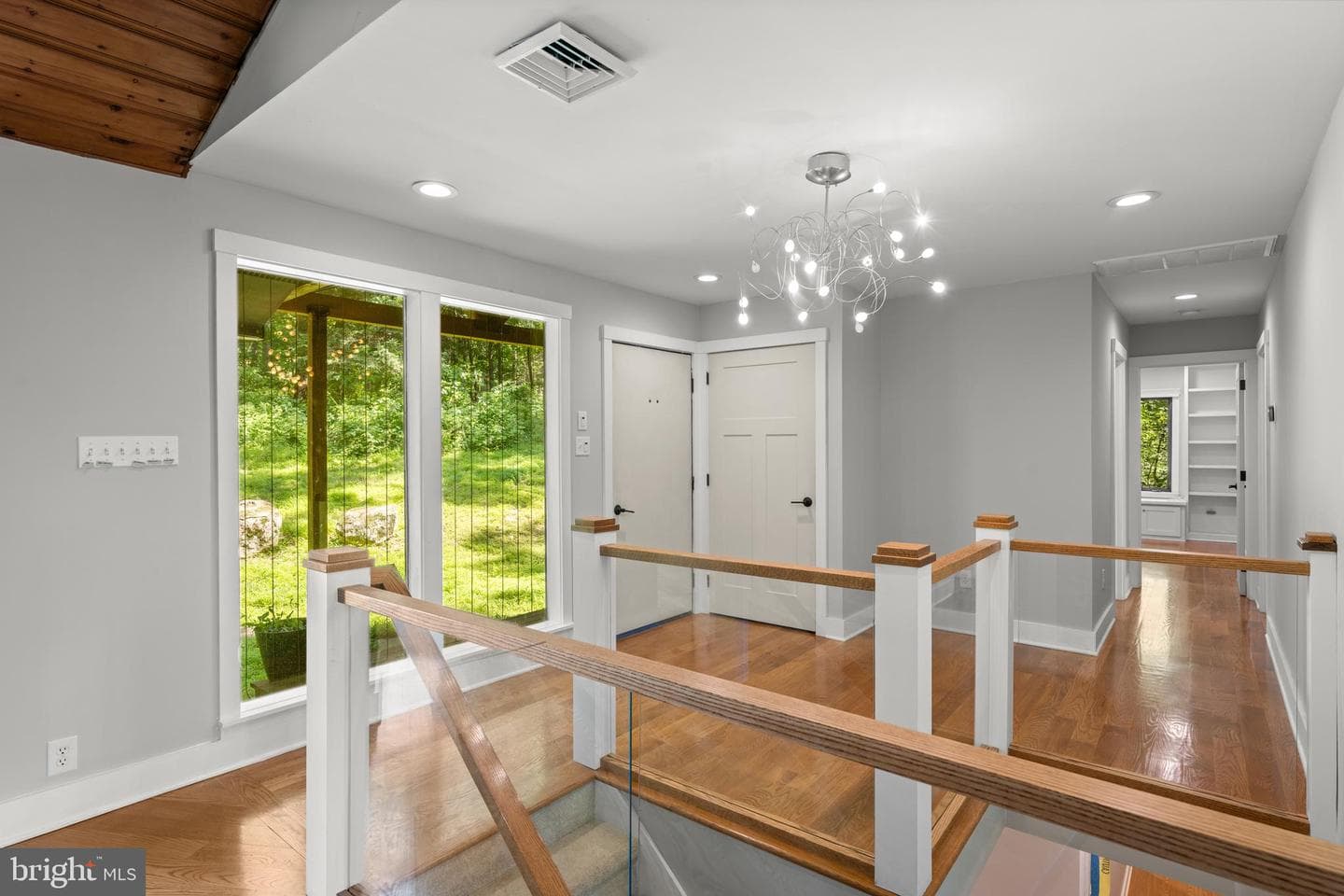 479 Willann Drive photo 6