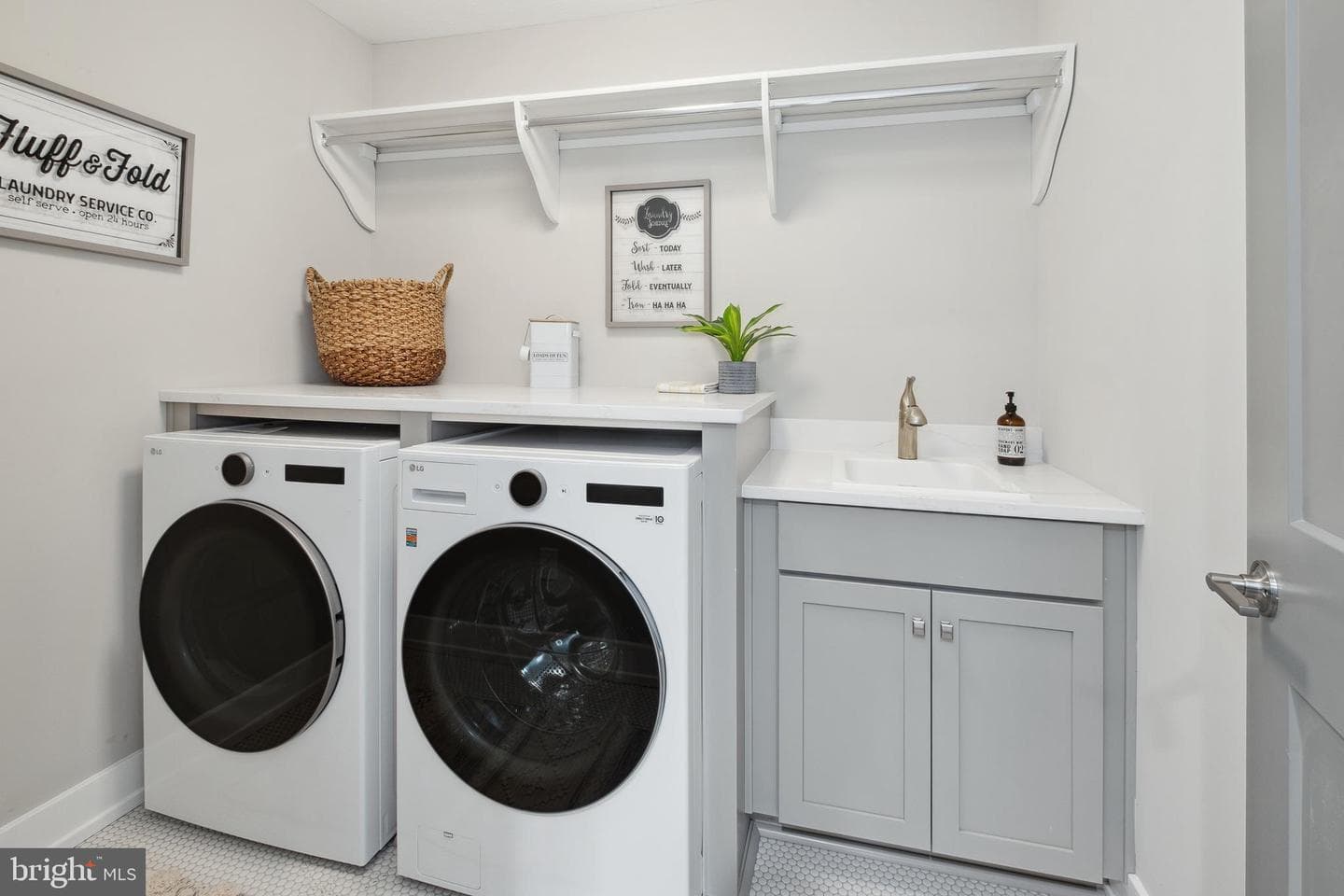 1430 Grove Avenue #1ap photo 33