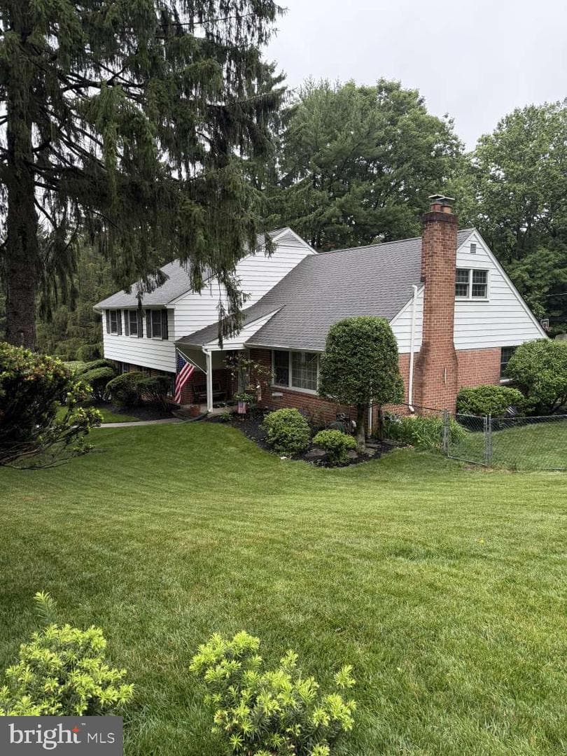 105 Sheldrake Drive photo 3
