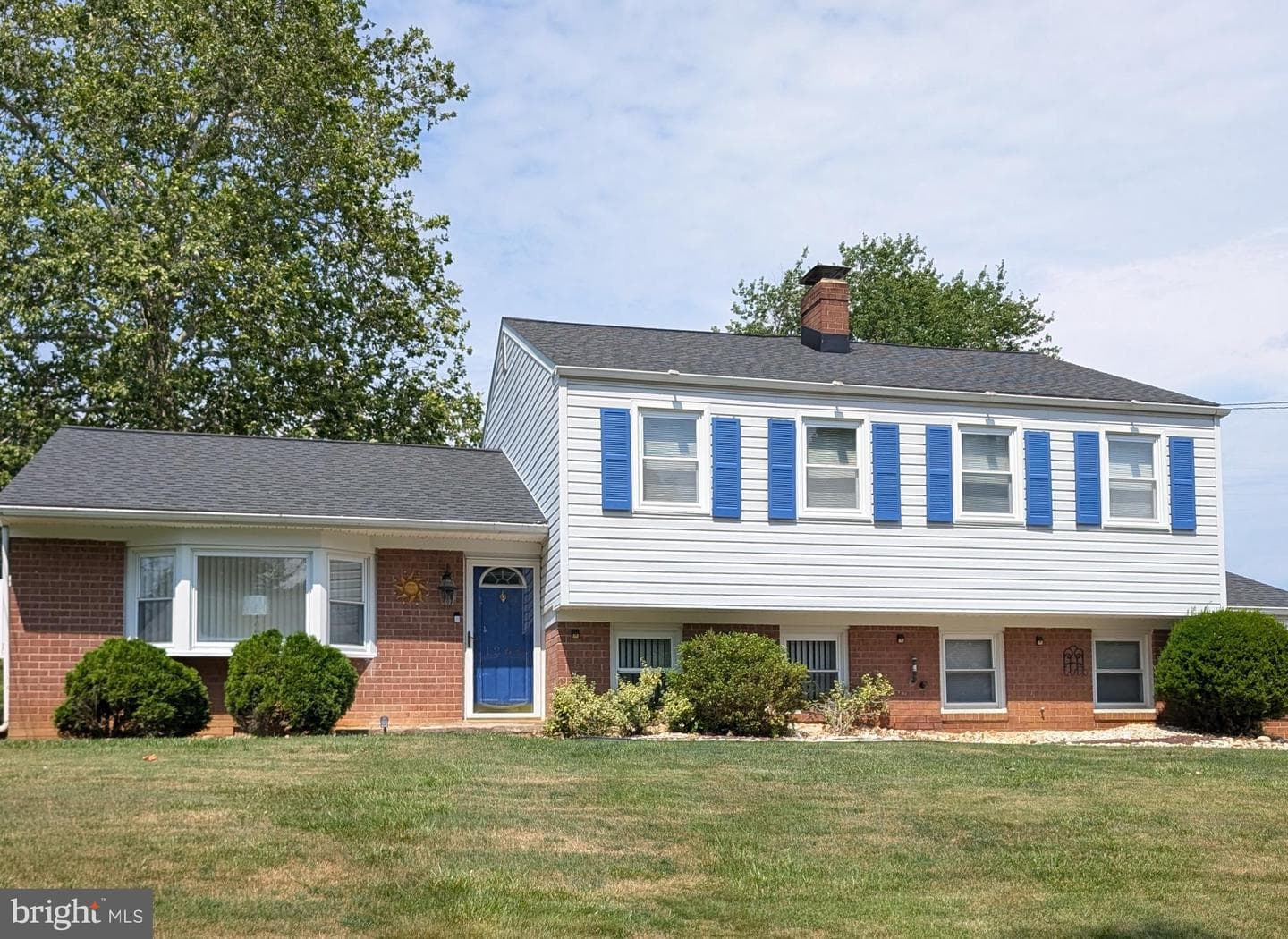 1264 Estate Dr, West Chester