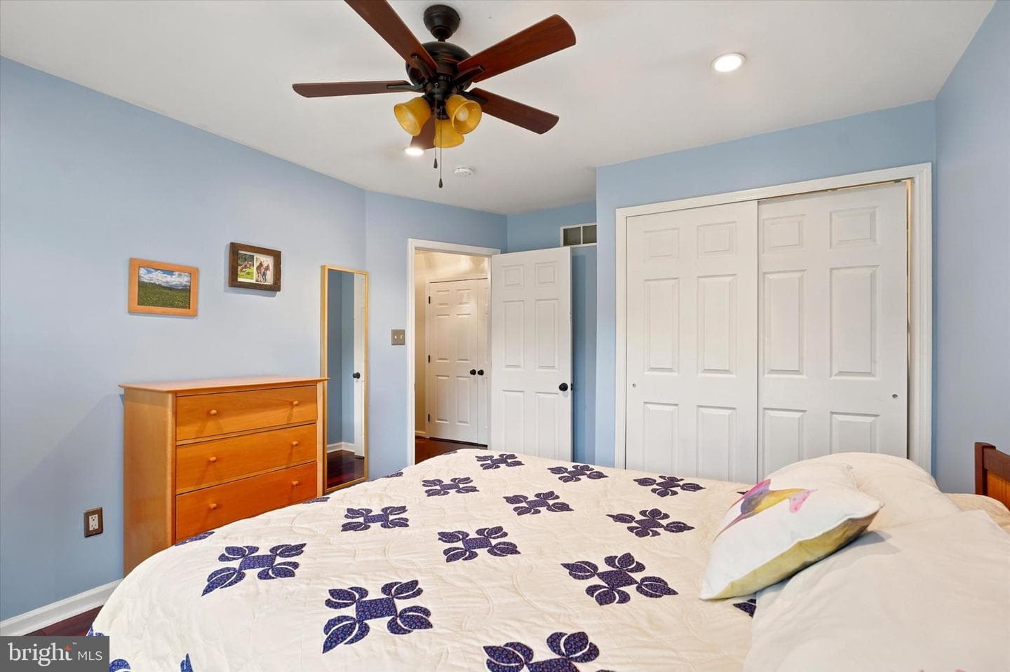 103 Princeton Circle photo 21