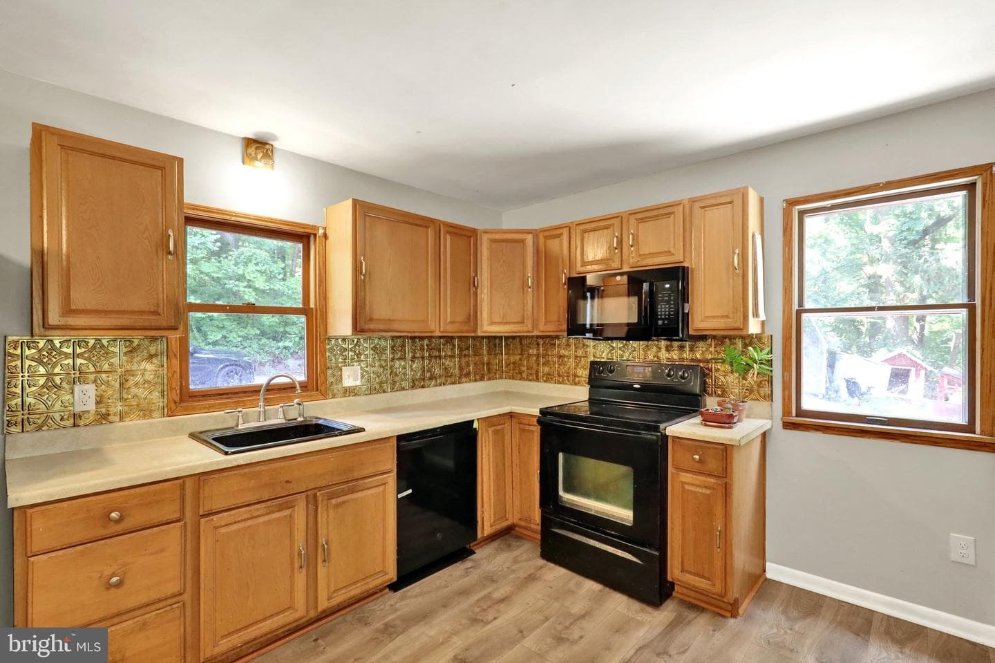 2253 Jones Road photo 13