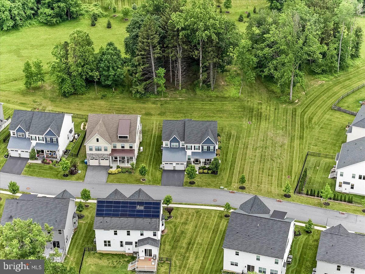 223 Lily Lane photo 47