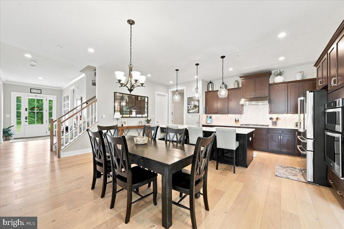 223 Lily Lane photo 7
