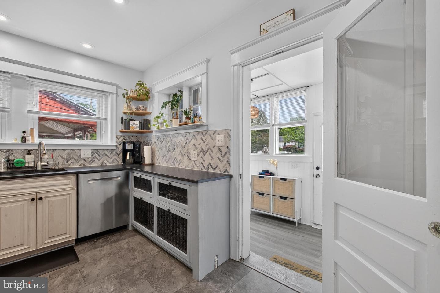 312 Nutt Road photo 9