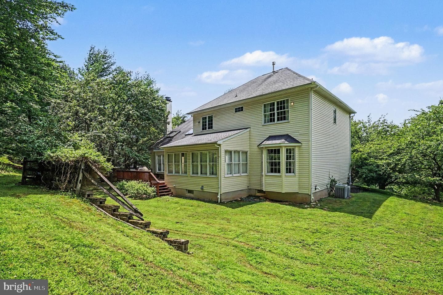 505 Springview Ln photo 36