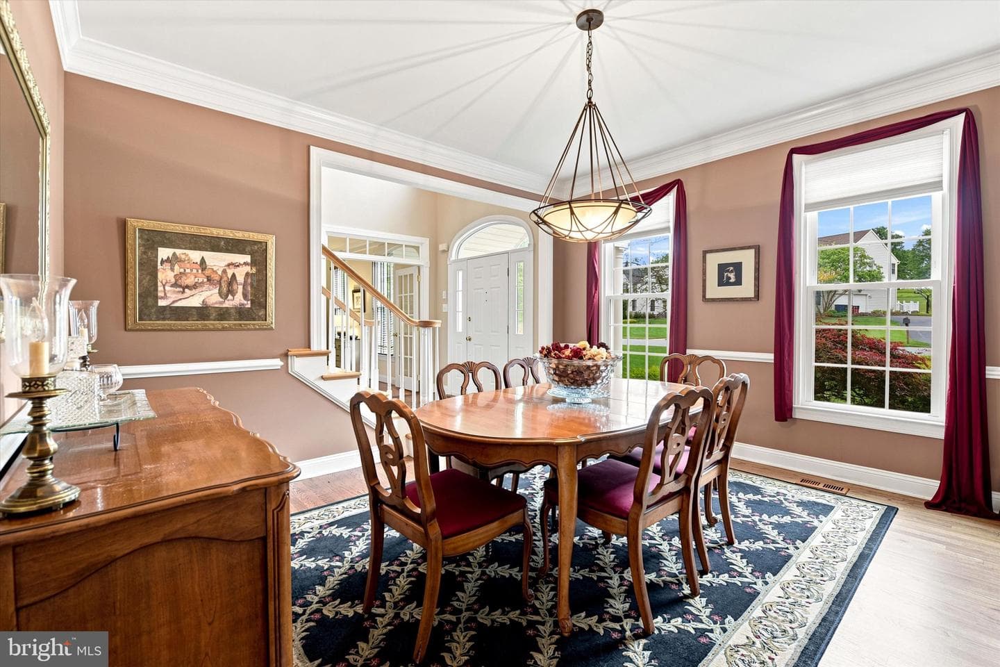 713 Dunmoore Lane photo 3