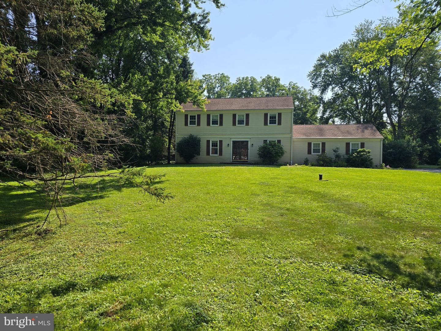 710 Willowdale Lane photo 1
