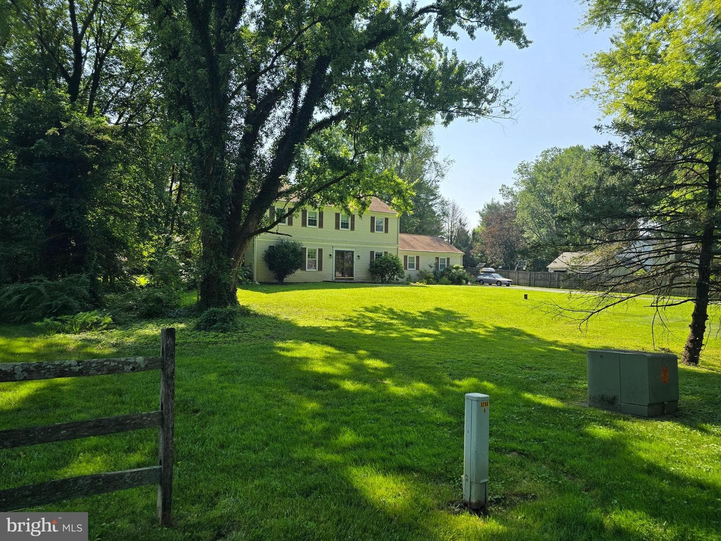 710 Willowdale Lane photo 3