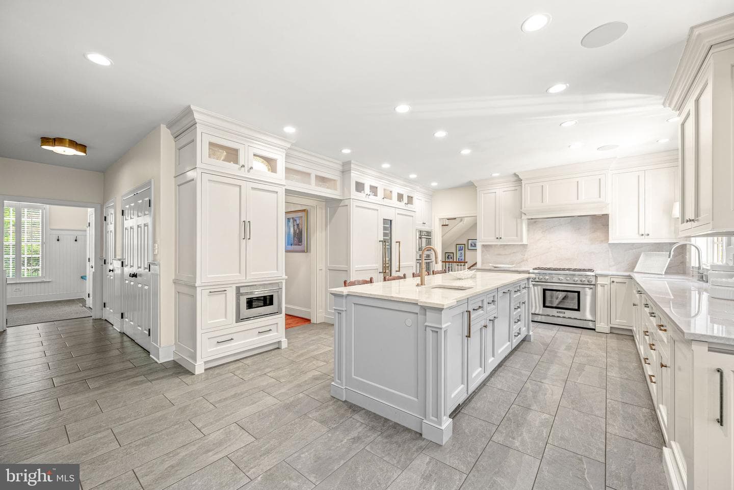205 Exeter Road photo 21