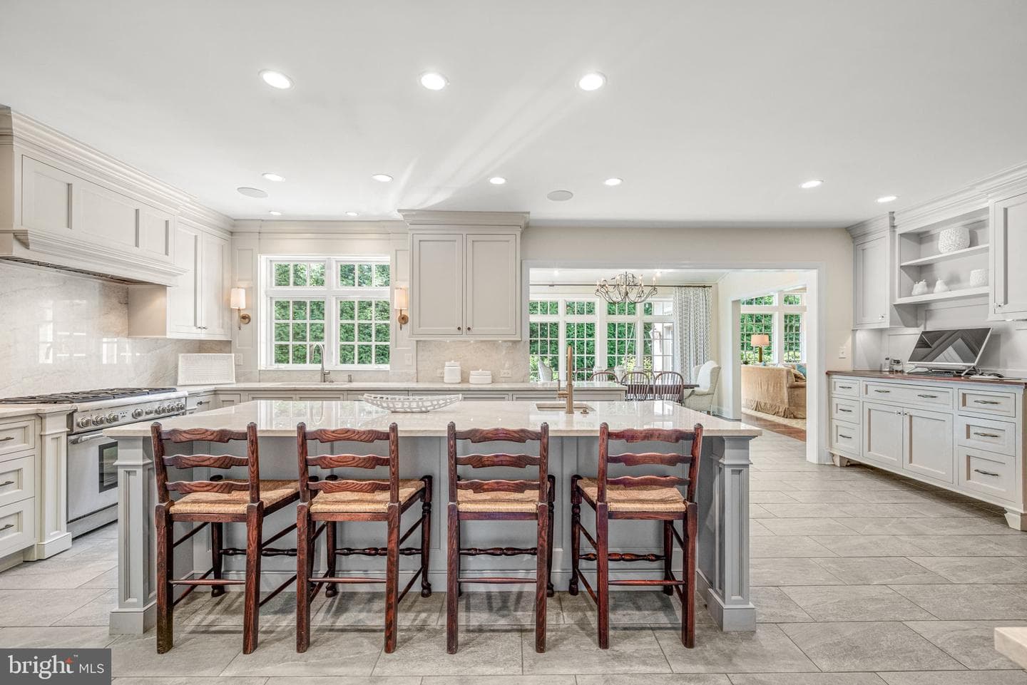 205 Exeter Road photo 23