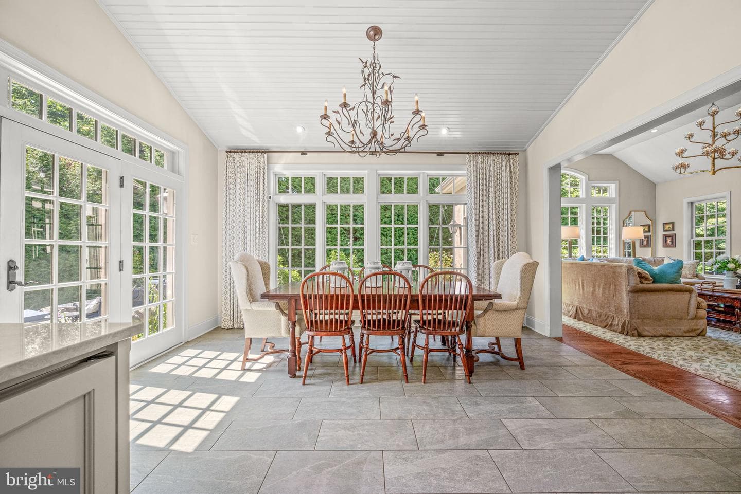 205 Exeter Road photo 26