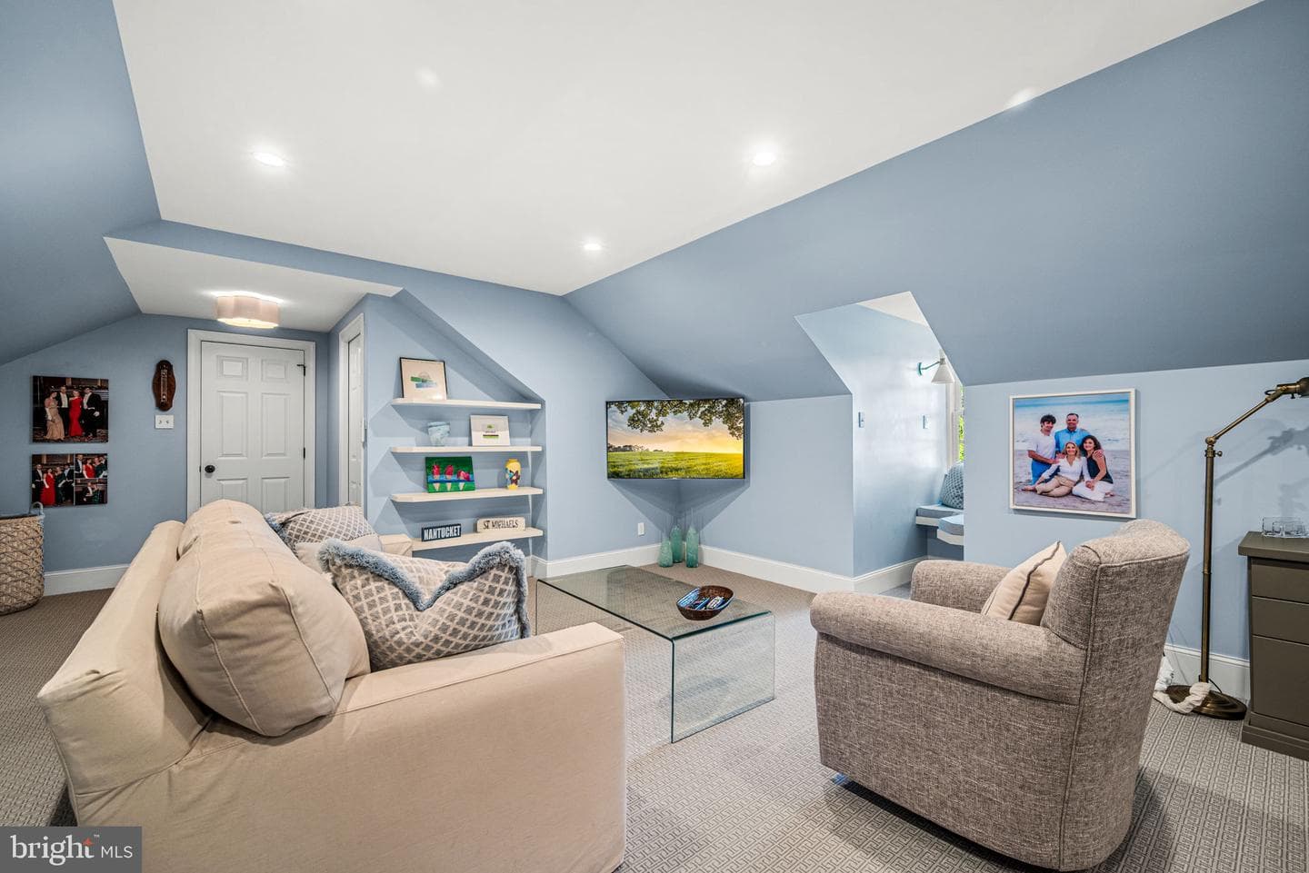 205 Exeter Road photo 53