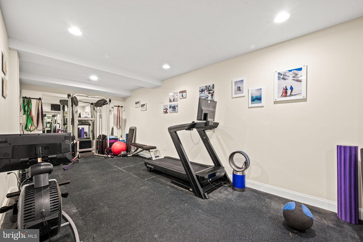 205 Exeter Road photo 58