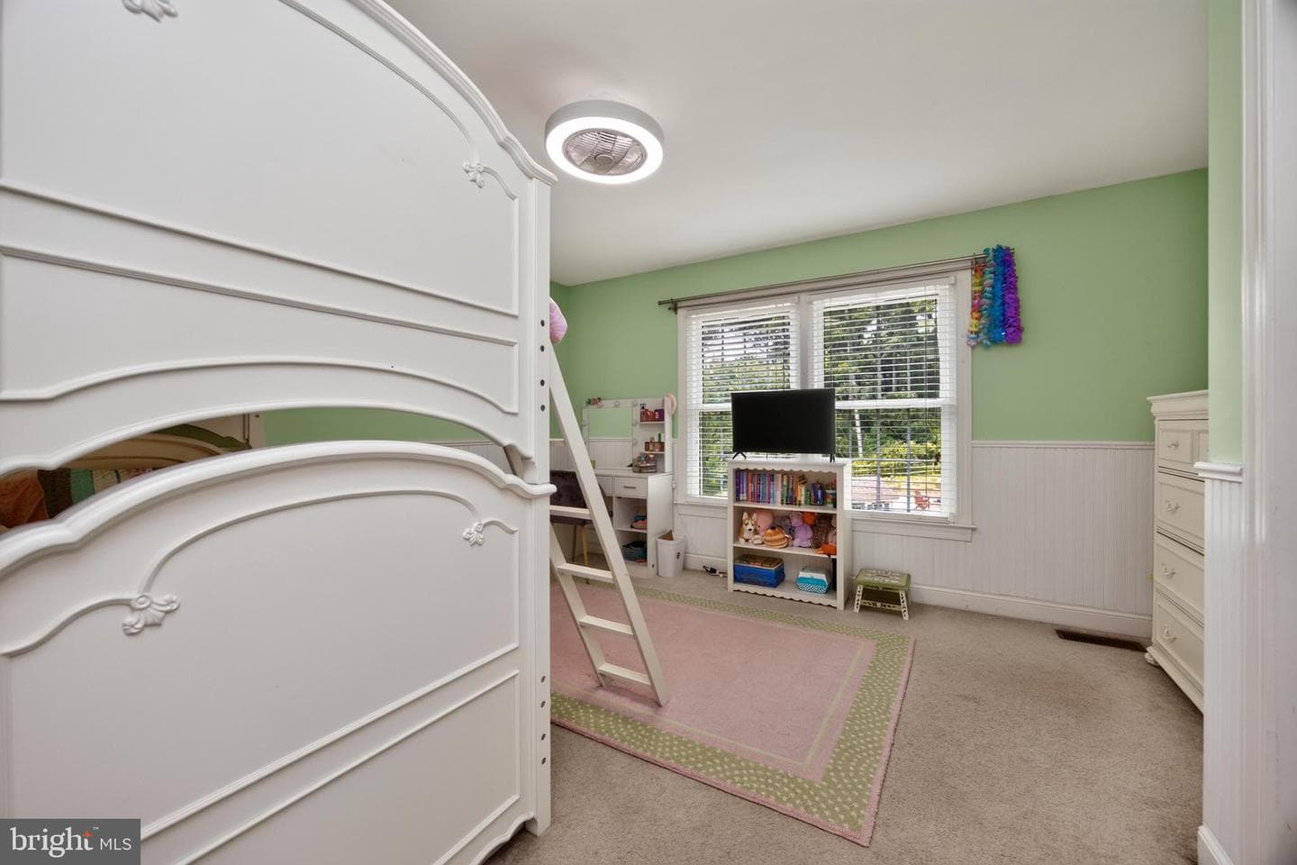 1051 Haverhill Road photo 42