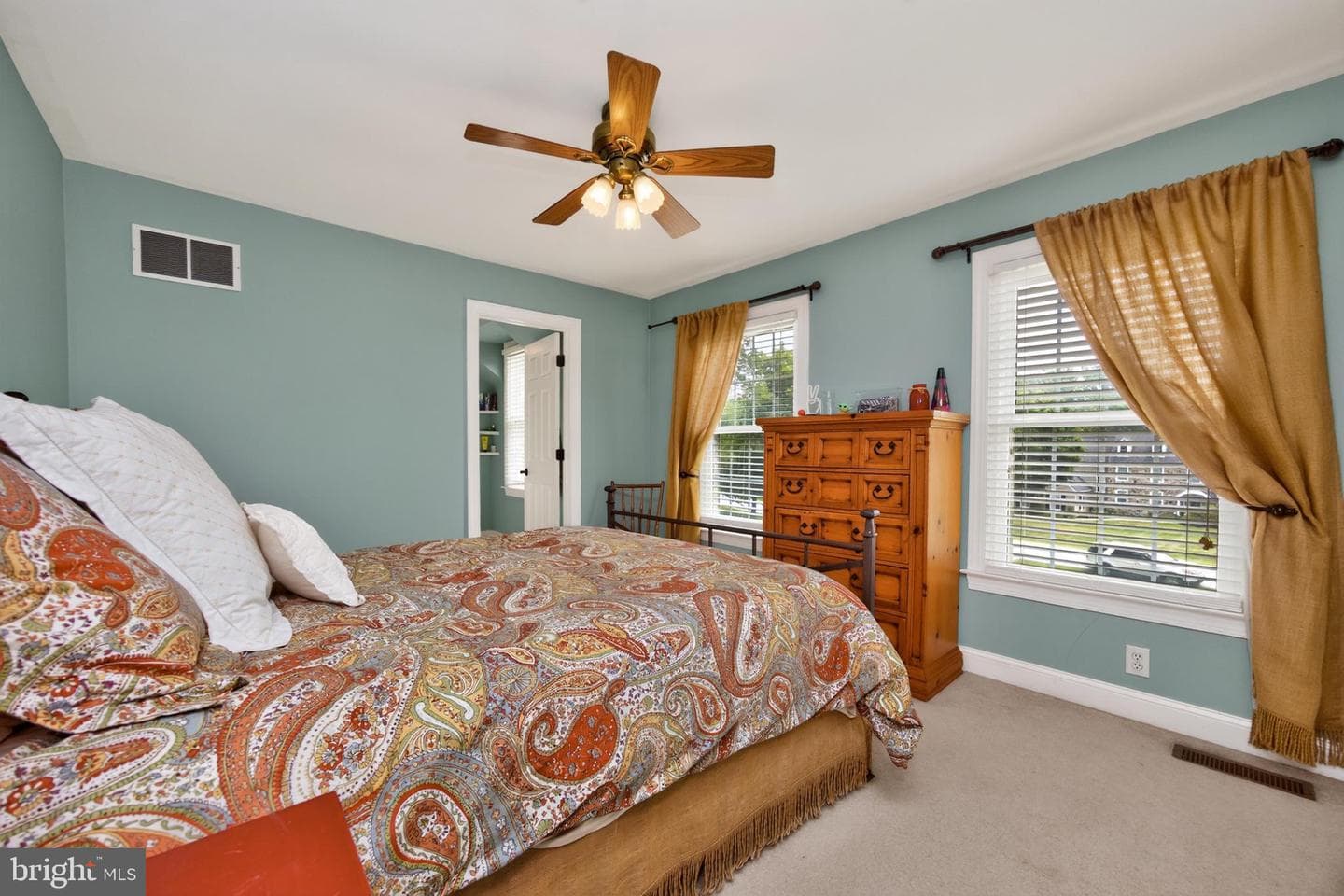 1051 Haverhill Road photo 46