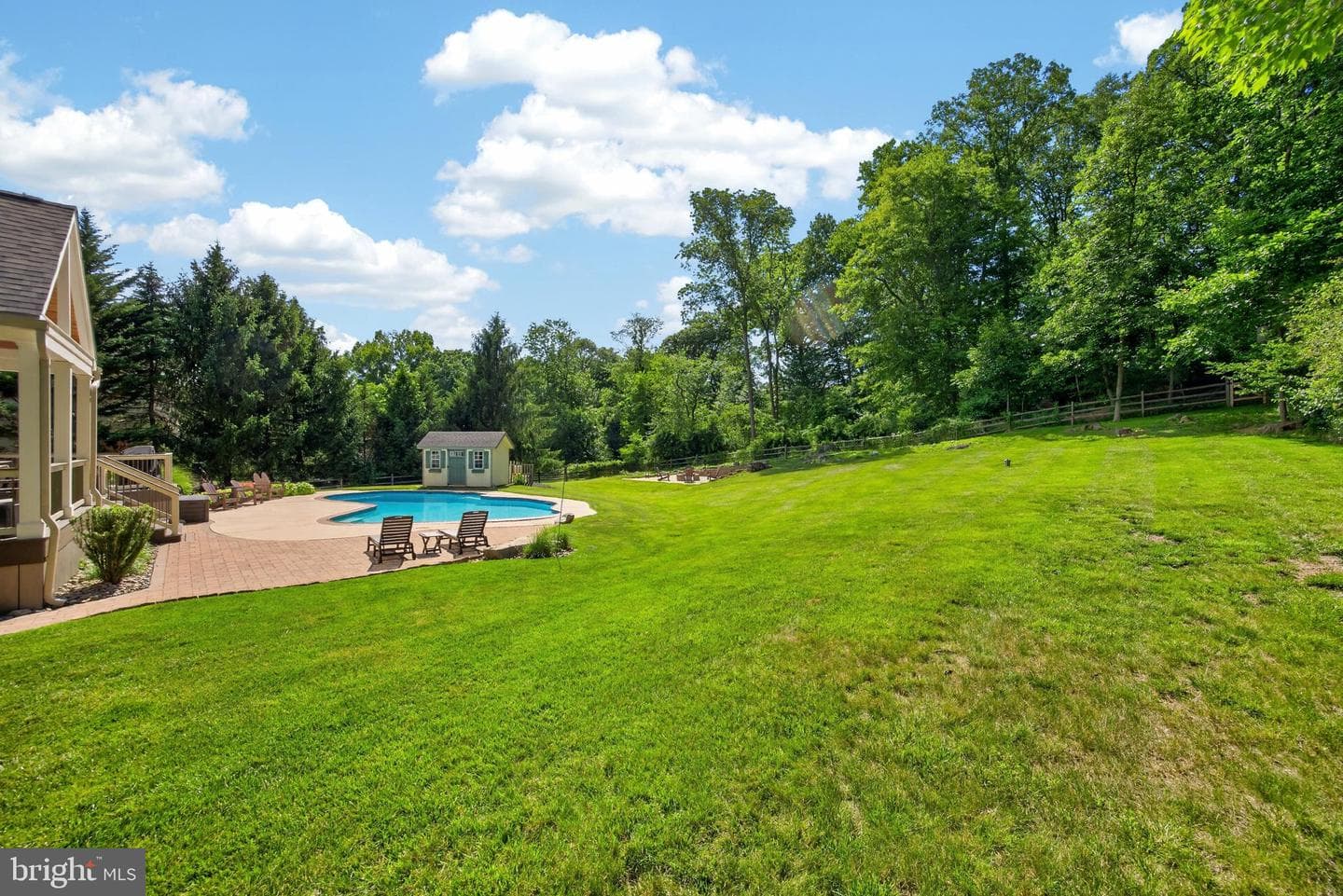 1051 Haverhill Road photo 56