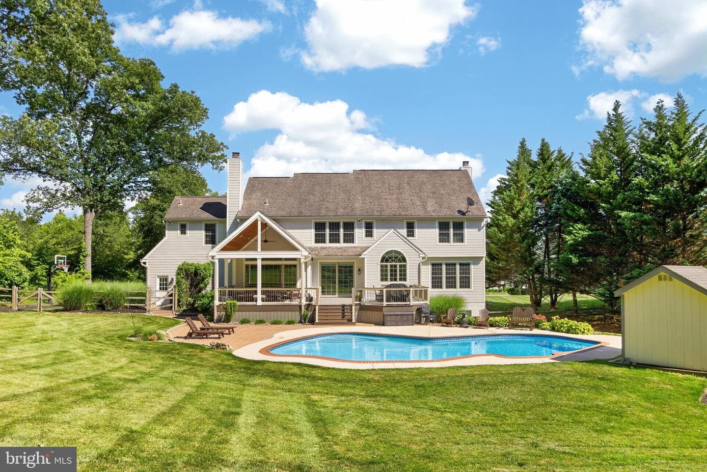 1051 Haverhill Road photo 64