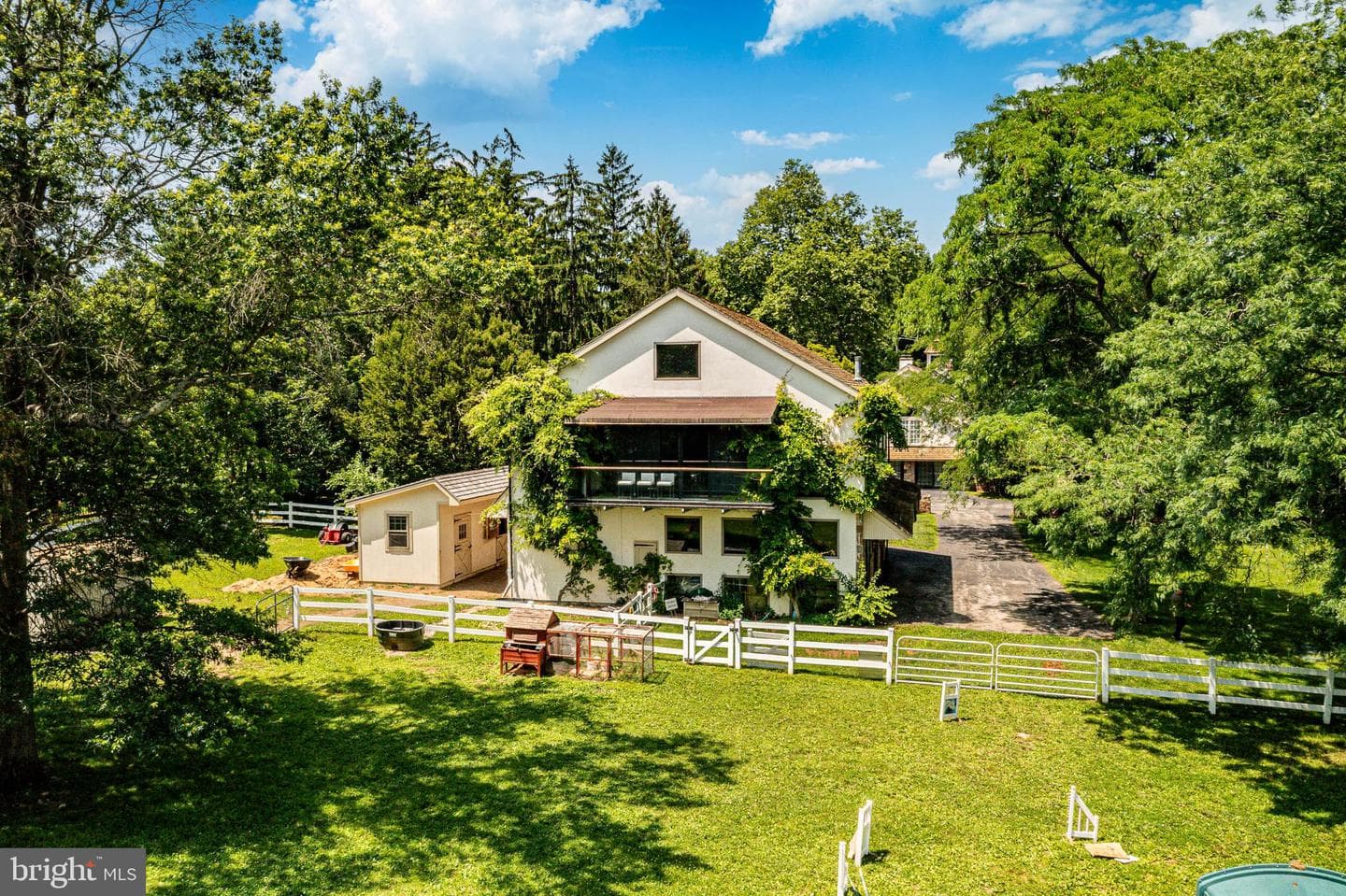 623 Sugartown Road photo 35