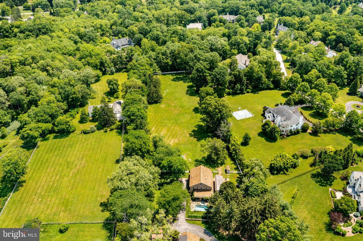 623 Sugartown Road photo 37