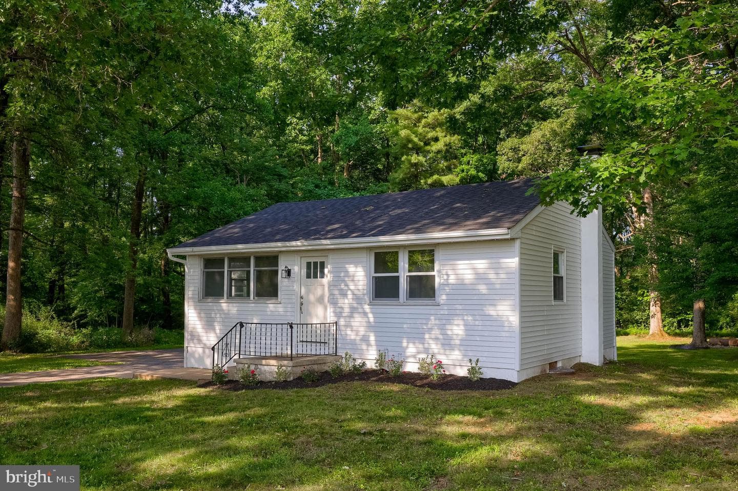 259 Compass Road photo 18