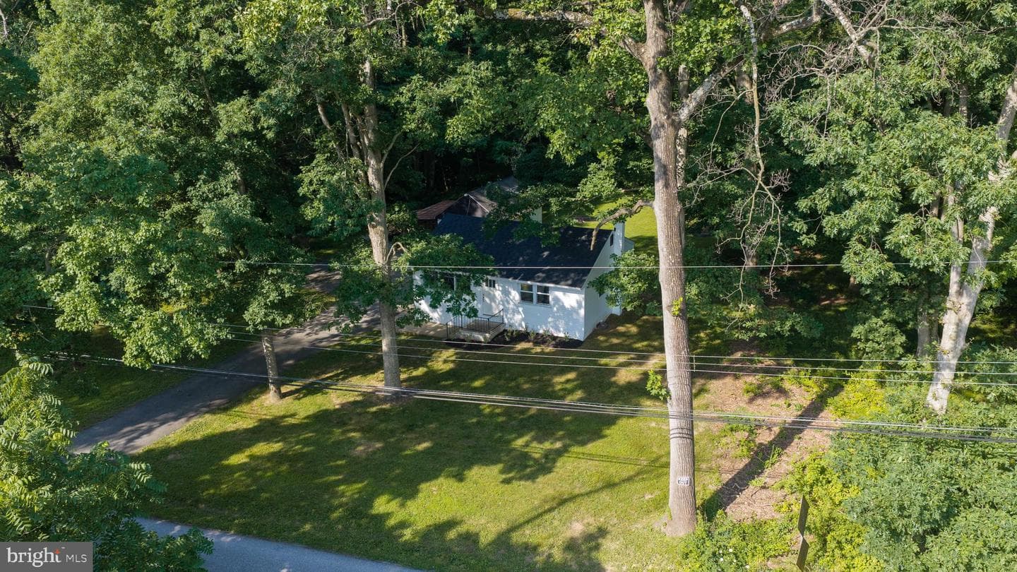 259 Compass Road photo 5