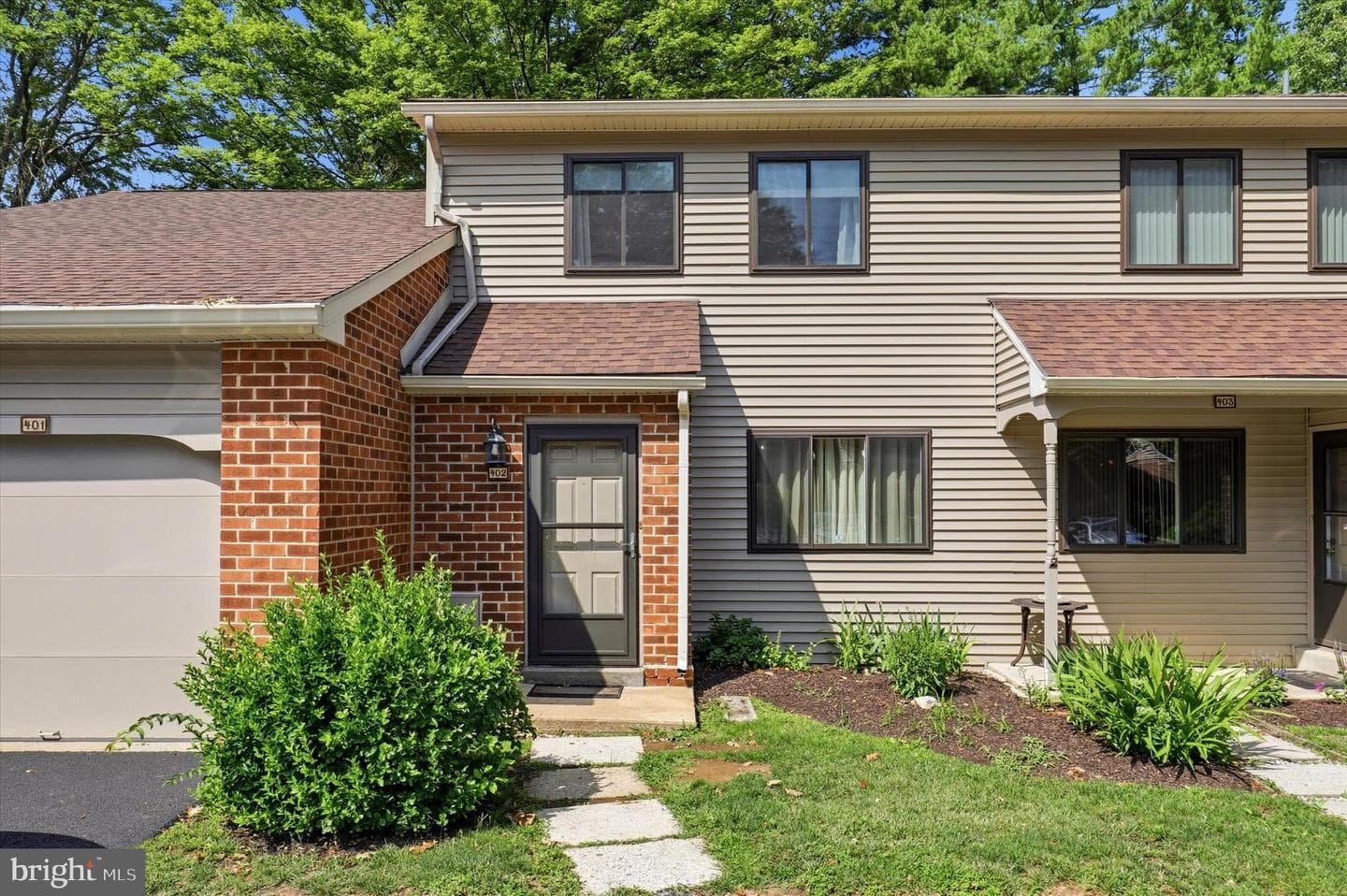 402 Curtis Court, Chesterbrook