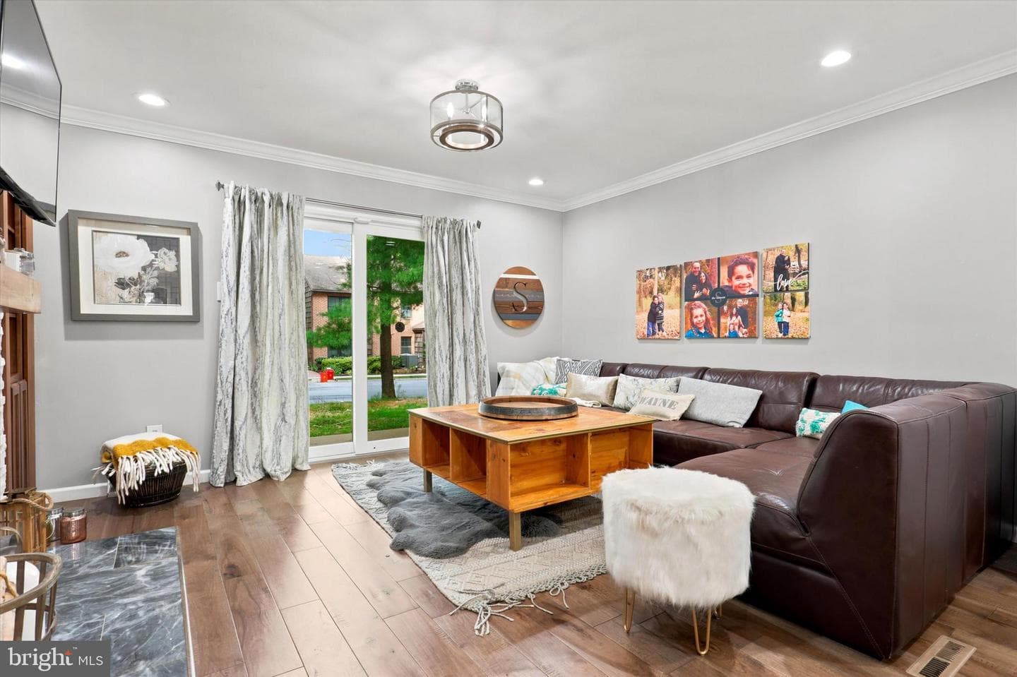402 Curtis Court, Chesterbrook