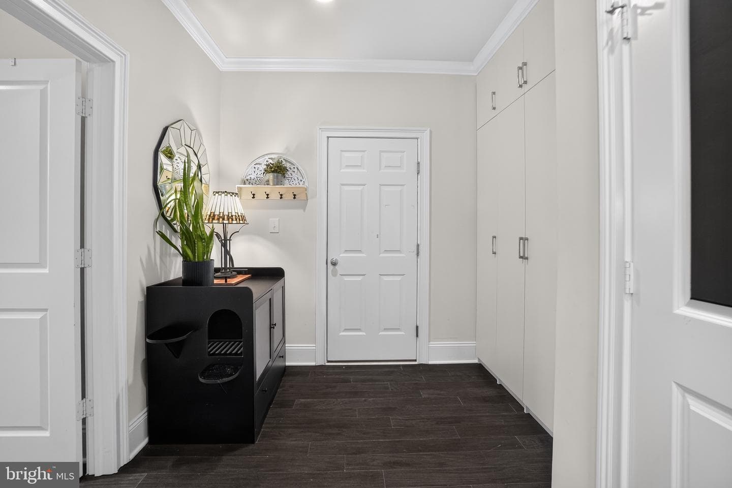 223 Daylesford Court photo 33