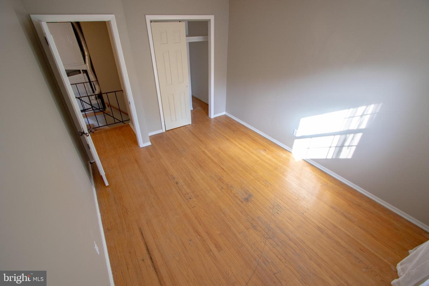 605 W Market Street #22 photo 14