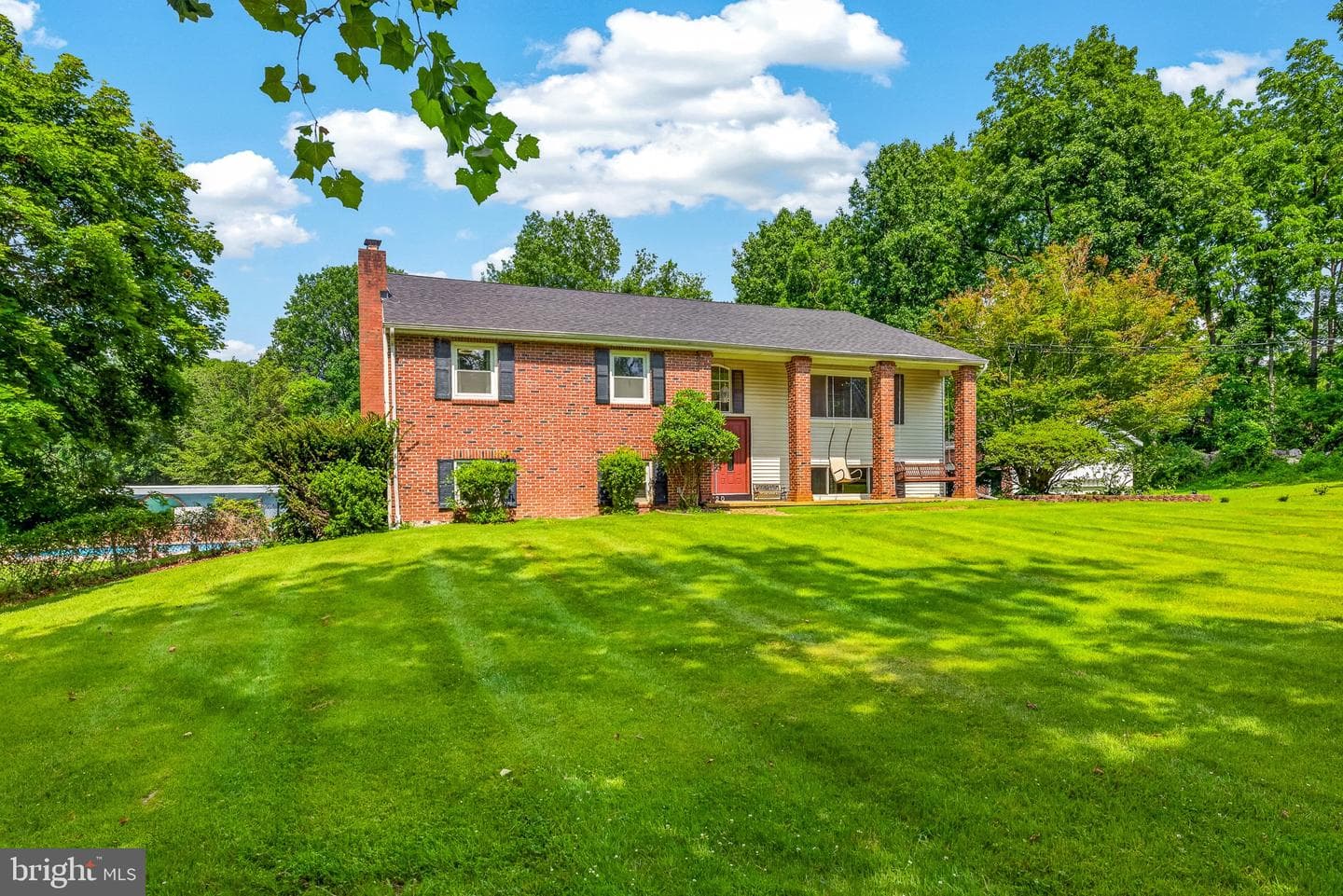 320 Barneston Road photo 3