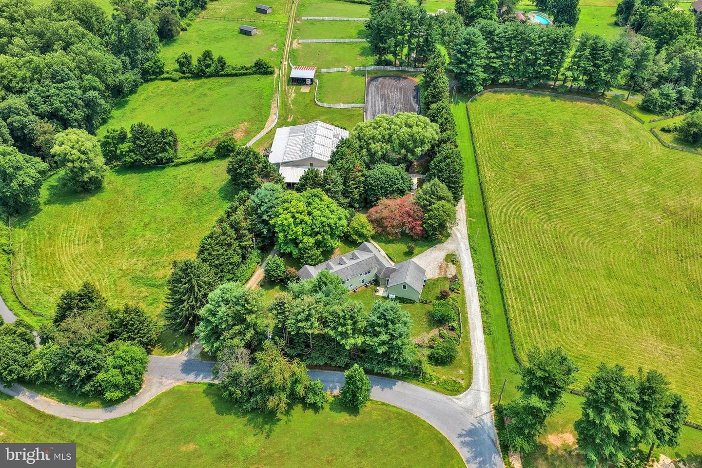 298 N Creek Road photo 53