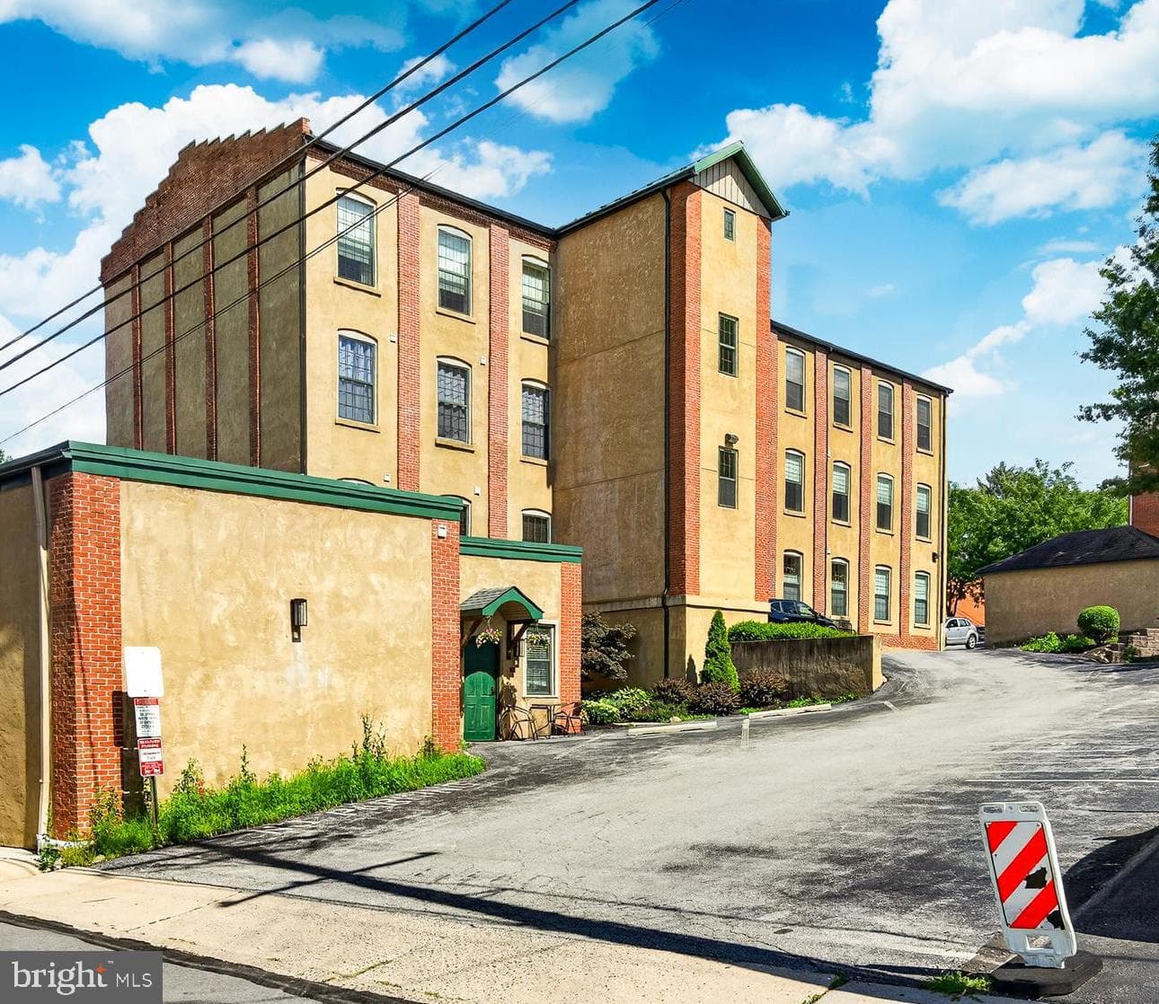 541 Washington Avenue ##202, Phoenixville
