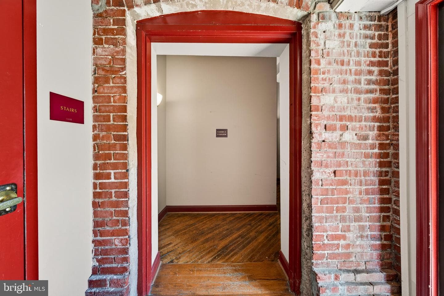 541 Washington Avenue ##202 photo 4